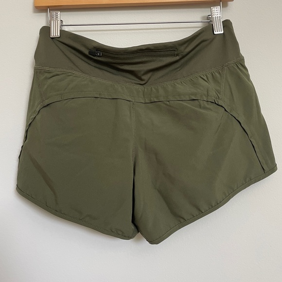 Shorts - Picture 2 of 6